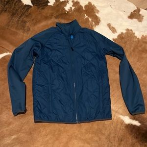 Under Armour jacket, cold gear.  Size medium